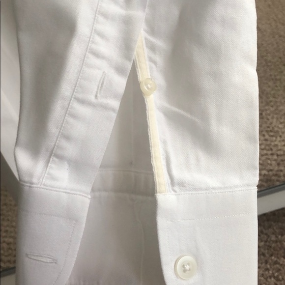 Men’s button down white dress shirt - Picture 4 of 7